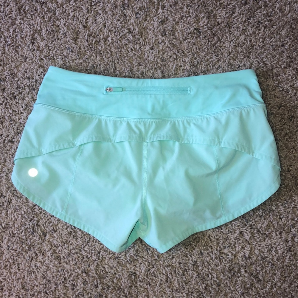 Size 4 mint green Lululemon shorts